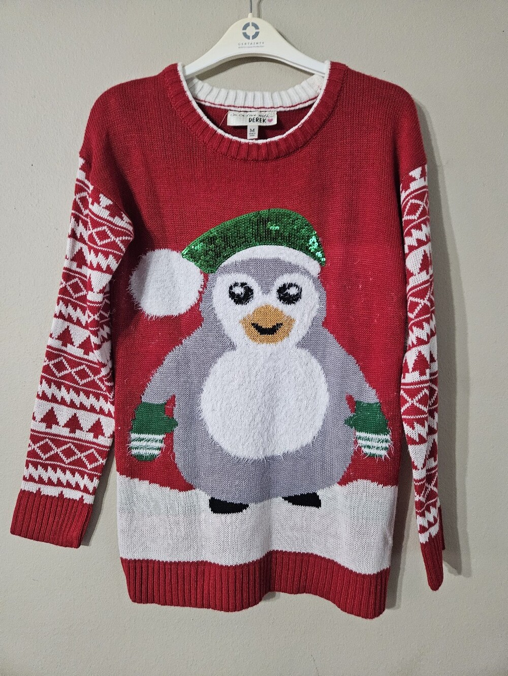 NWT! Derek Heart Penguin Christmas Sweater Medium